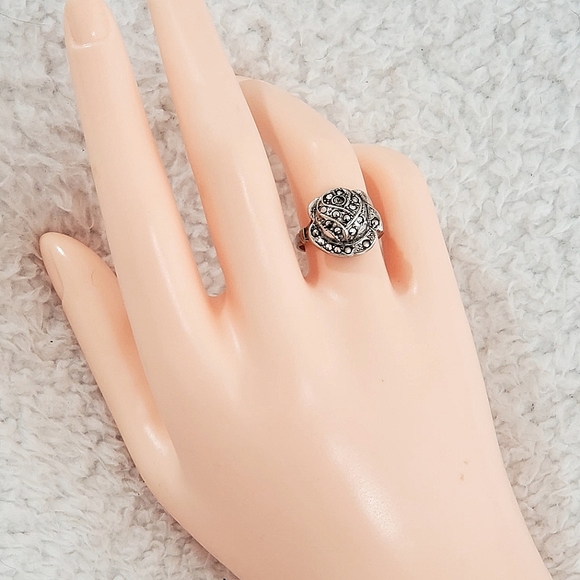 Uncas Sterling Silver Art Deco Marcasite Rose Flower Ring - Picture 8 of 11